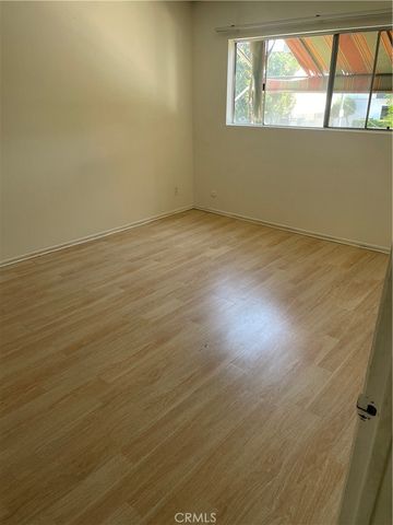 12203 Magnolia 102, Valley Village, CA 91607
