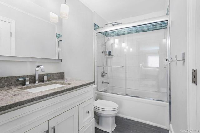 368 N Greeley Avenue, Chappaqua, NY 10514