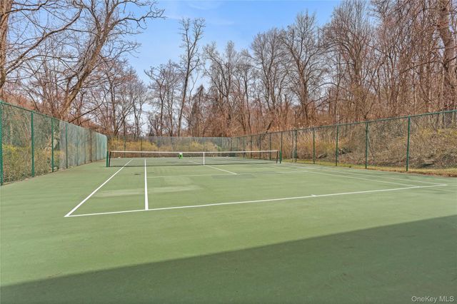 368 N Greeley Avenue, Chappaqua, NY 10514