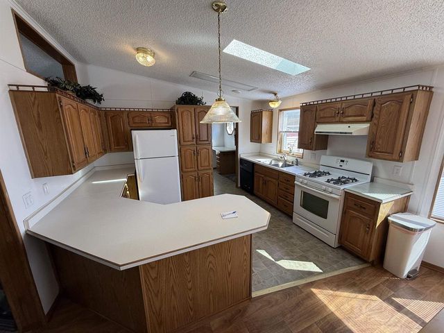 402 Opal Avenue, Lannon, WI 53046