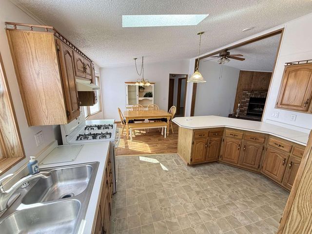 402 Opal Avenue, Lannon, WI 53046
