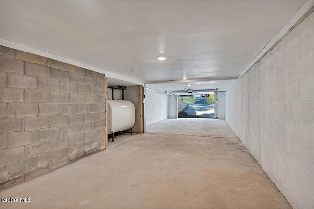 37 Greenwood Road, North Greenbush, NY 12198