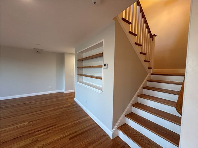 198 Thames Street 6, Newport, RI 02840