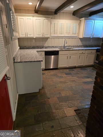 2675 Headland Drive, East Point, GA 30344