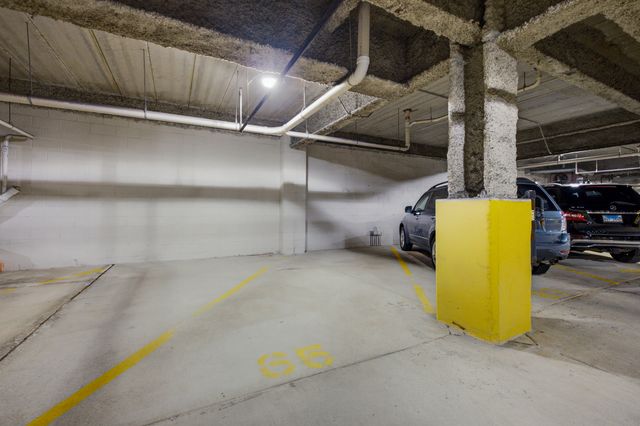 1500 S Ardmore Avenue 611, Villa Park, IL 60181