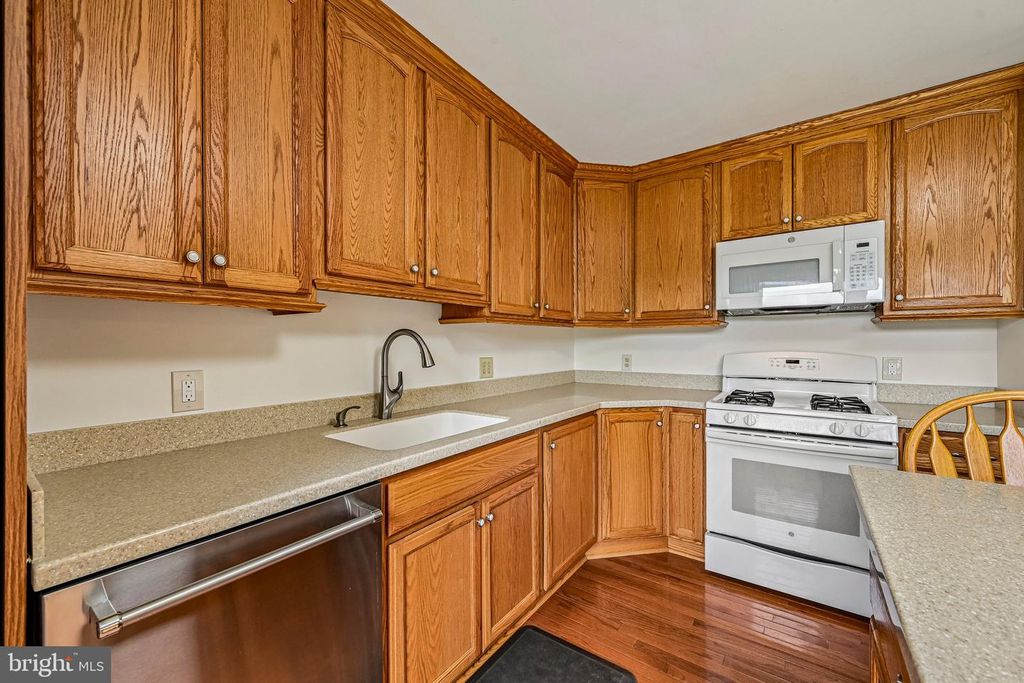Image 10 of property listing at 513 NORMANDY LN, Bel Air, MD 21015