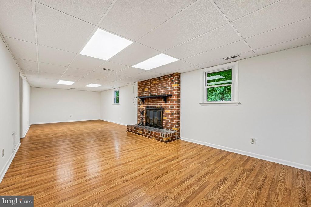 Image 25 of property listing at 513 NORMANDY LN, Bel Air, MD 21015