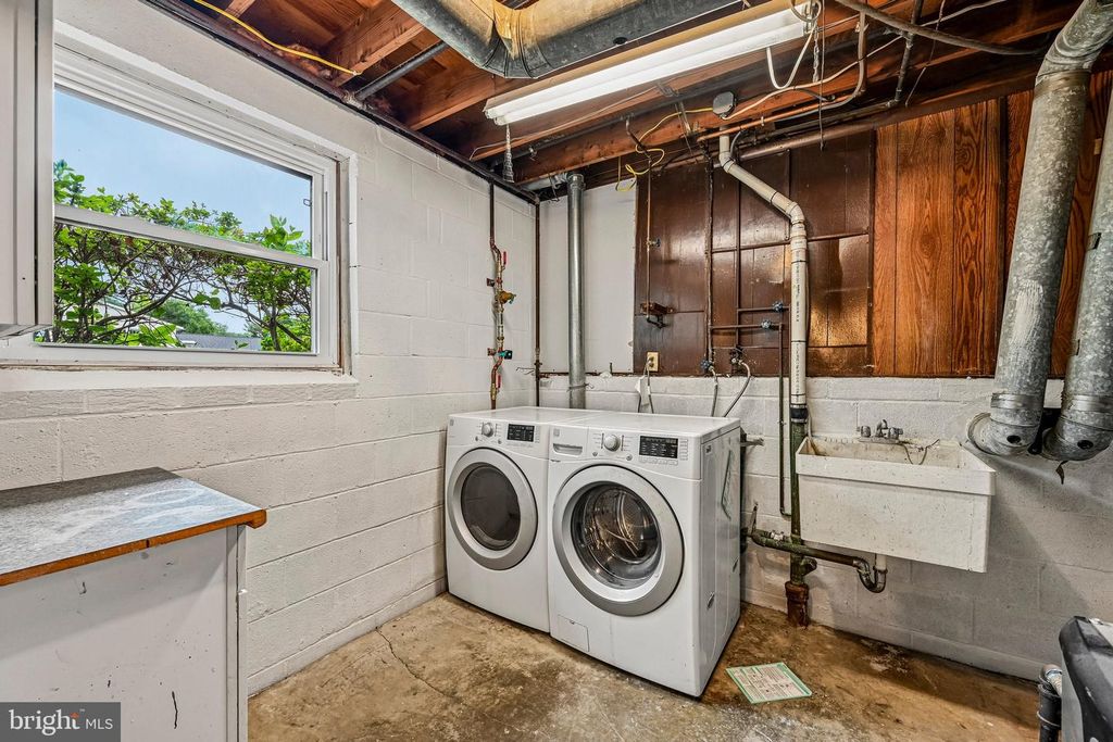 Image 34 of property listing at 513 NORMANDY LN, Bel Air, MD 21015