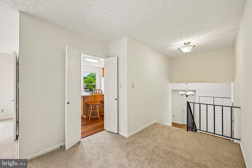 Image 5 of property listing at 513 NORMANDY LN, Bel Air, MD 21015
