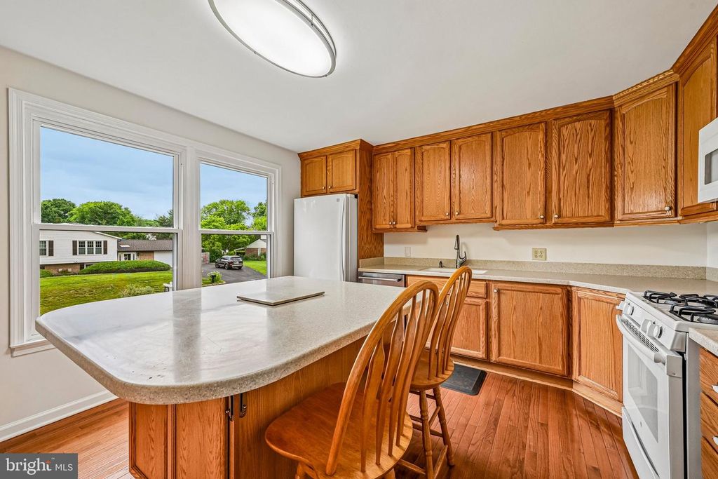 Image 6 of property listing at 513 NORMANDY LN, Bel Air, MD 21015