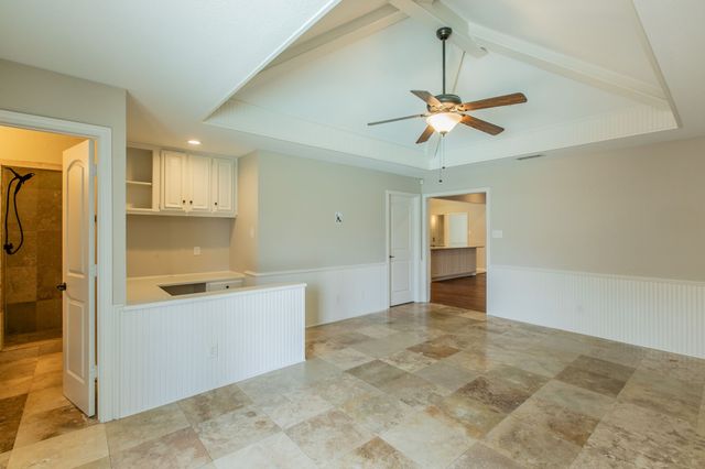 1925 Glenbrook Court, Bedford, TX 76021