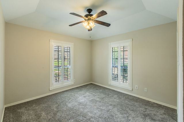 1925 Glenbrook Court, Bedford, TX 76021