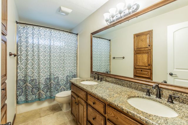 1925 Glenbrook Court, Bedford, TX 76021