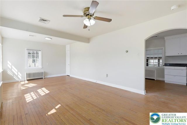1224 Eaton Avenue, Bethlehem City, PA 18018