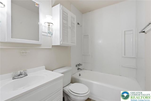 1224 Eaton Avenue, Bethlehem City, PA 18018