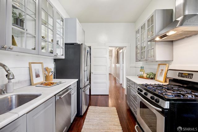 1252 Pacific Avenue, San Francisco, CA 94109