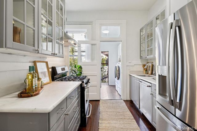 1252 Pacific Avenue, San Francisco, CA 94109