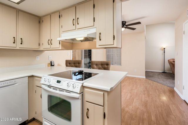 4515 W CONTINENTAL Drive, Glendale, AZ 85308