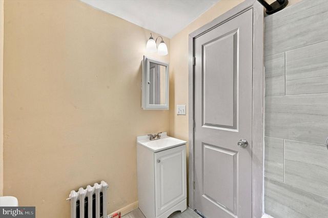5103 W GIRARD AVE, Philadelphia, PA 19131