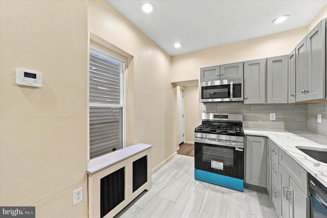 5103 W GIRARD AVE, Philadelphia, PA 19131