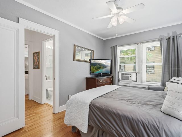 130 4TH AVENUE N 107, St Petersburg, FL 33701