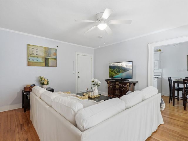 130 4TH AVENUE N 107, St Petersburg, FL 33701