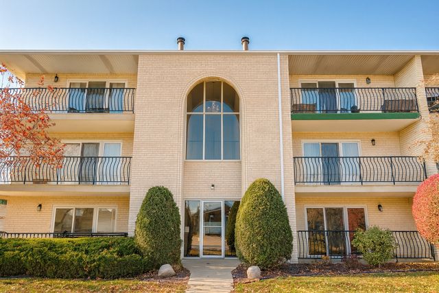 9250 Beloit Avenue 104, Bridgeview, IL 60455