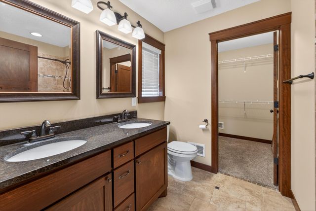 20303 Granada Avenue N, Forest Lake, MN 55025