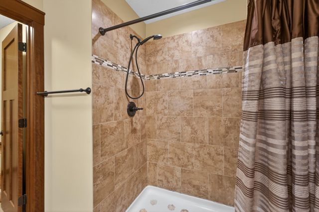20303 Granada Avenue N, Forest Lake, MN 55025