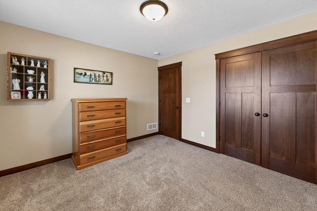 20303 Granada Avenue N, Forest Lake, MN 55025