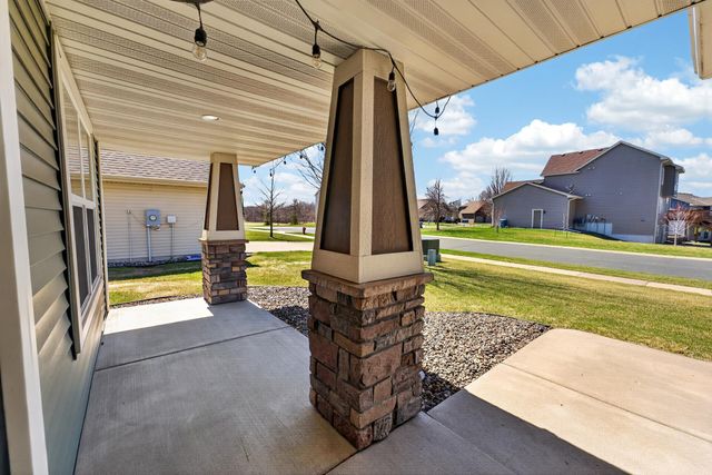 20303 Granada Avenue N, Forest Lake, MN 55025