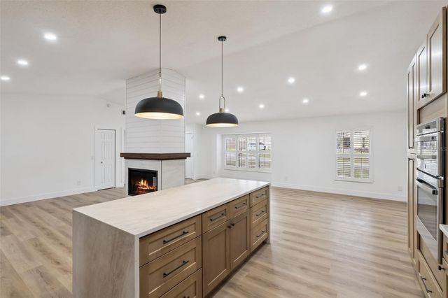 418 E LAKESHORE DRIVE, Ocoee, FL 34761