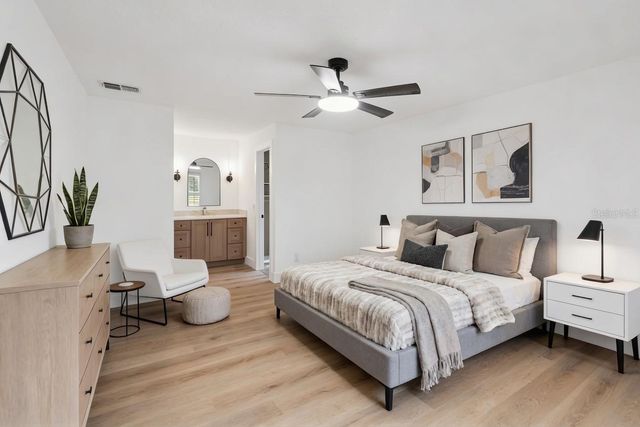 418 E LAKESHORE DRIVE, Ocoee, FL 34761