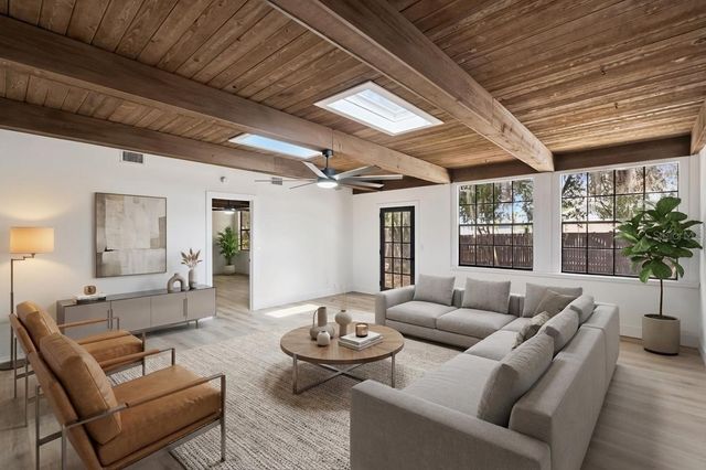 418 E LAKESHORE DRIVE, Ocoee, FL 34761