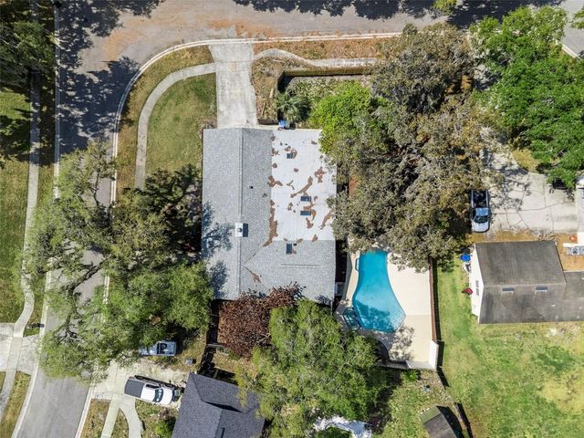 418 E LAKESHORE DRIVE, Ocoee, FL 34761