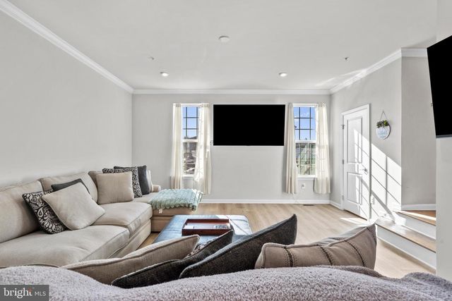 204 STATION DR, Dublin, PA 18917