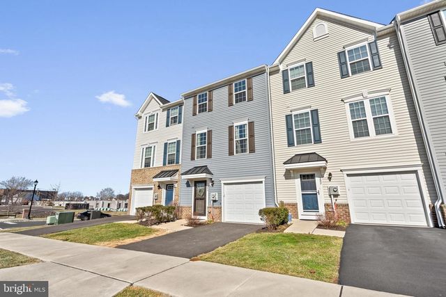 204 STATION DR, Dublin, PA 18917