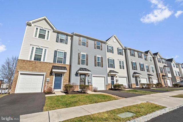 204 STATION DR, Dublin, PA 18917