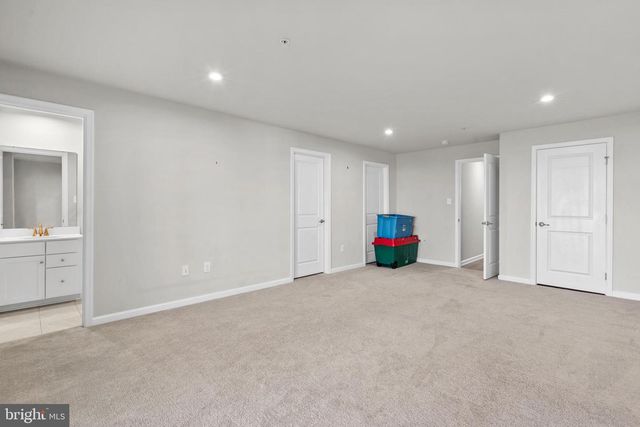 204 STATION DR, Dublin, PA 18917