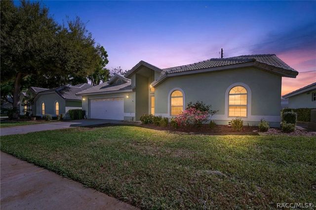 816 Balmoral Court, Inverness, FL 34453