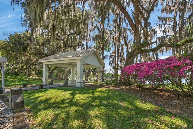 816 Balmoral Court, Inverness, FL 34453