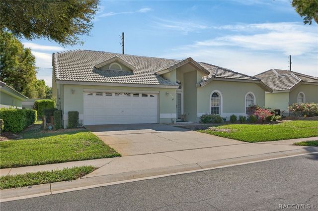 816 Balmoral Court, Inverness, FL 34453