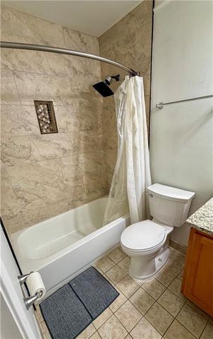 230 Peachtree Hollow Court, Atlanta, GA 30328