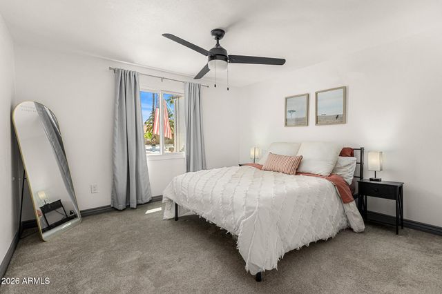13828 N 41ST Place, Phoenix, AZ 85032