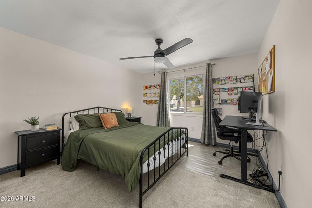 13828 N 41ST Place, Phoenix, AZ 85032
