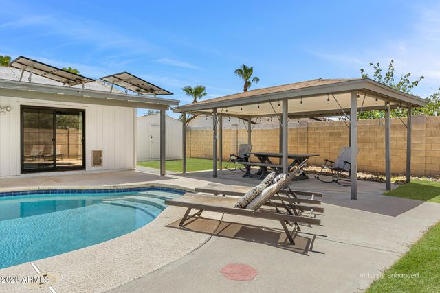 13828 N 41ST Place, Phoenix, AZ 85032