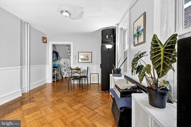 4314 PINE ST, Philadelphia, PA 19104