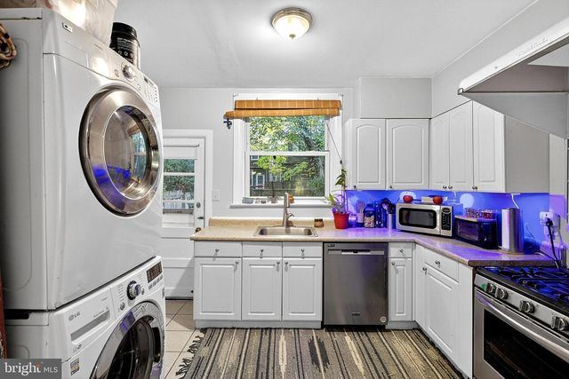 4314 PINE ST, Philadelphia, PA 19104