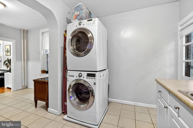 4314 PINE ST, Philadelphia, PA 19104