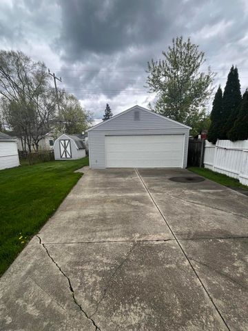 204 W Ypsilanti Avenue, Pontiac City, MI 48340
